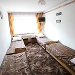 Δωμάτια σε οικογενειακή κατοικία U Niedzielskich